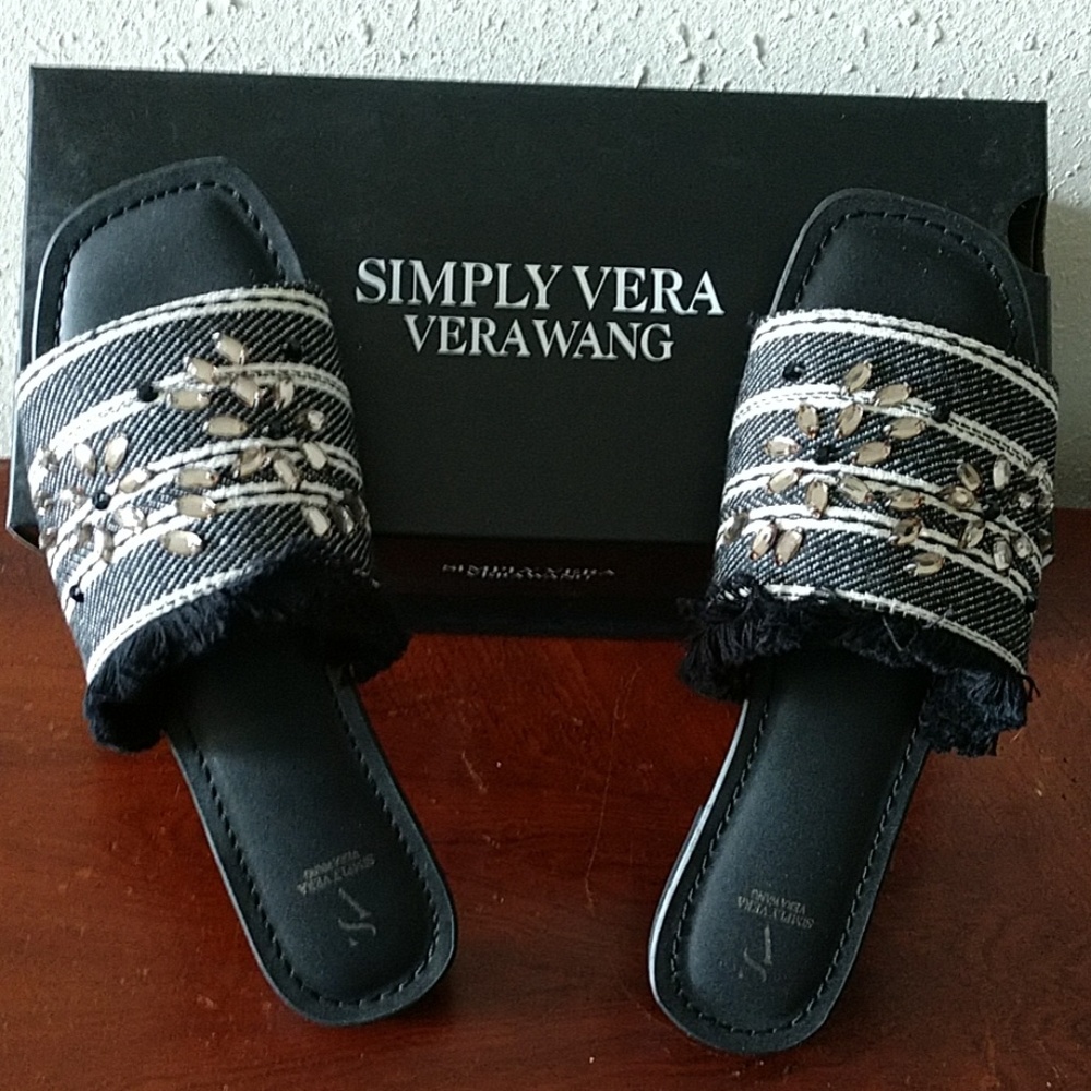 💣  VERA WANG (Simply Vera) Slip-on Sandal